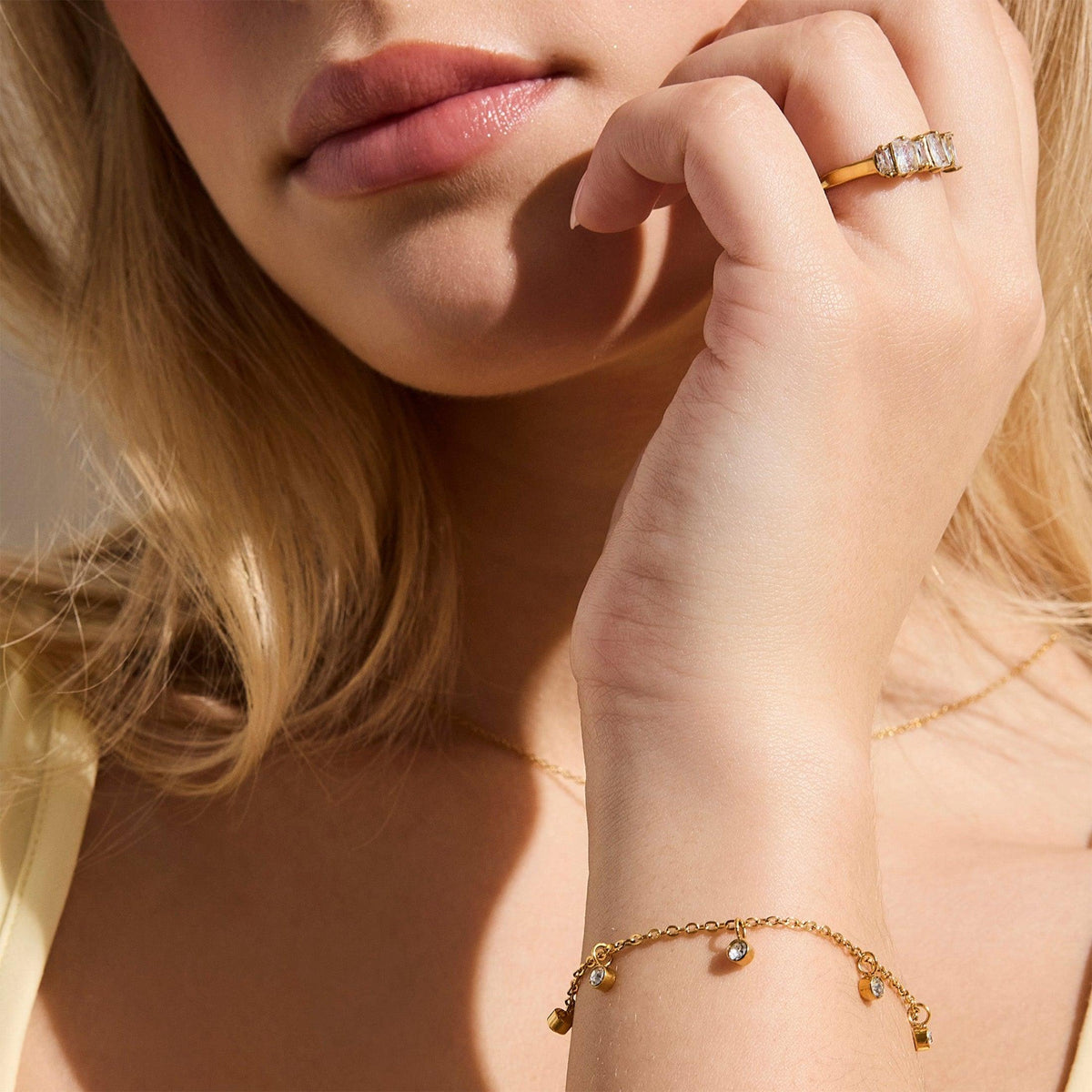 Dainty Crystal Drop Bracelet
