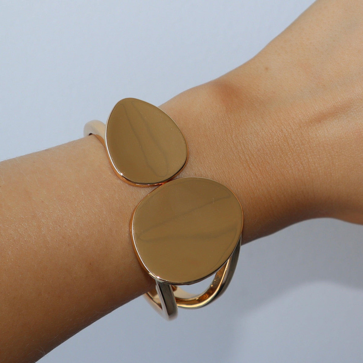 Standout Bangle